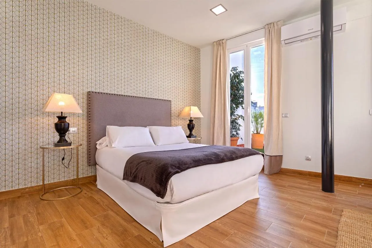 Genteel Home Recaredo セビリア スペイン
