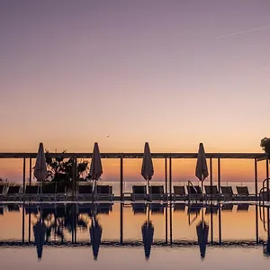 https://thb-torrequebrada.1costadelsol.com