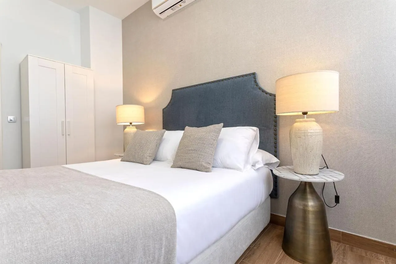 Apartment Genteel Home Recaredo Seville