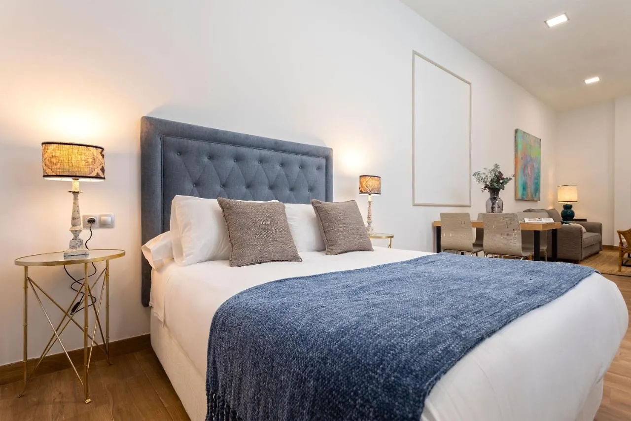 Genteel Home Recaredo Seville Apartment