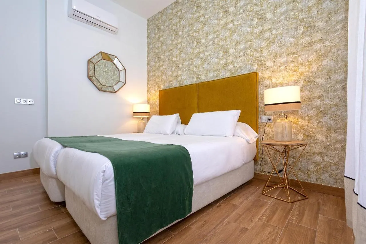 Genteel Home Recaredo Seville 0*,