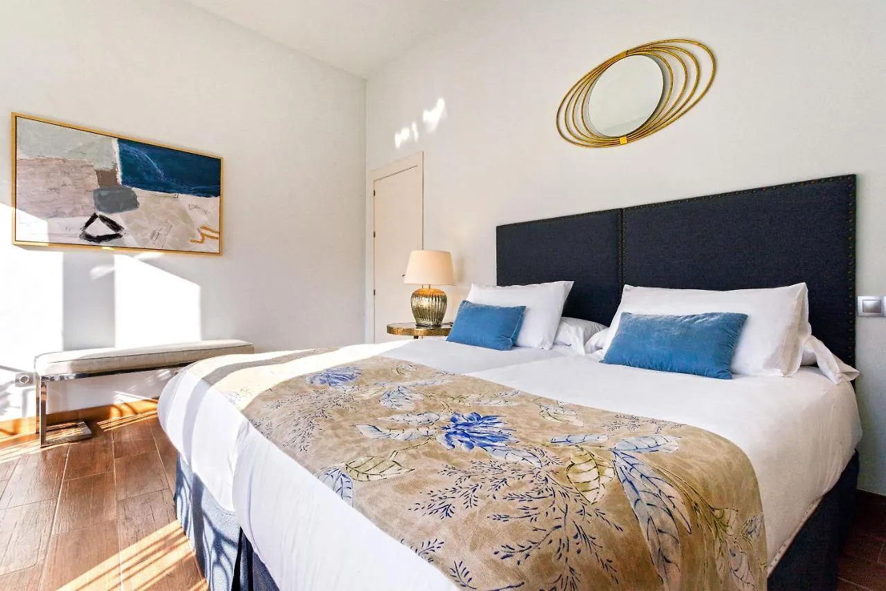 Genteel Home Recaredo Seville Spain