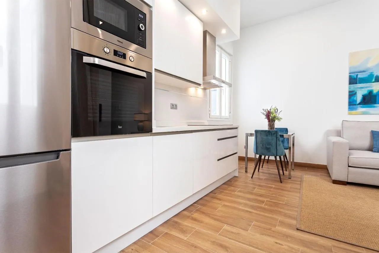 Genteel Home Recaredo Seville Apartment