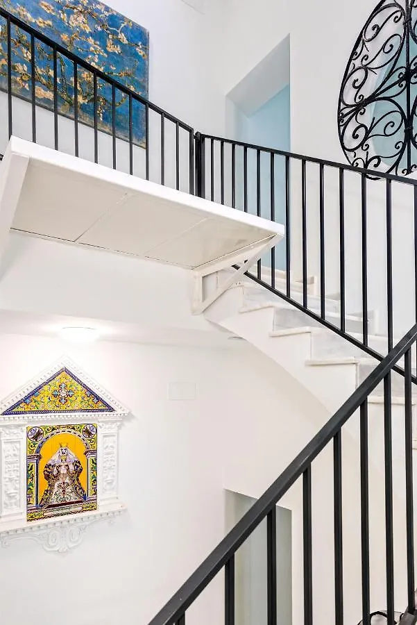 Genteel Home Recaredo Seville Apartment